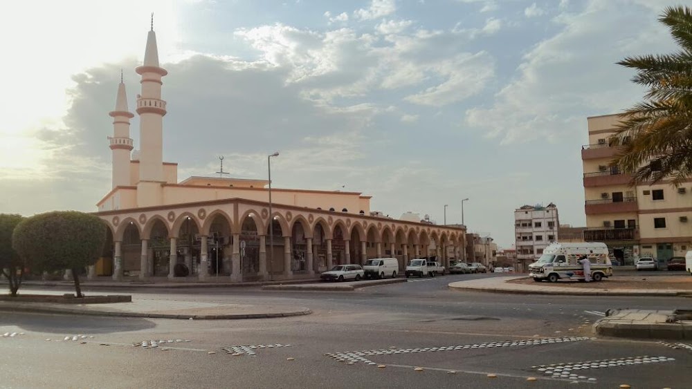 Masjid Manaratain